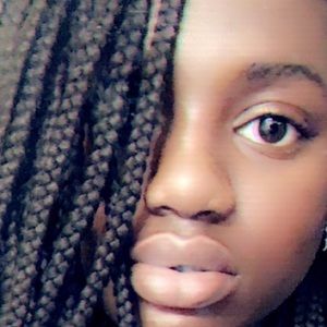 Meet your Posher, Kellie